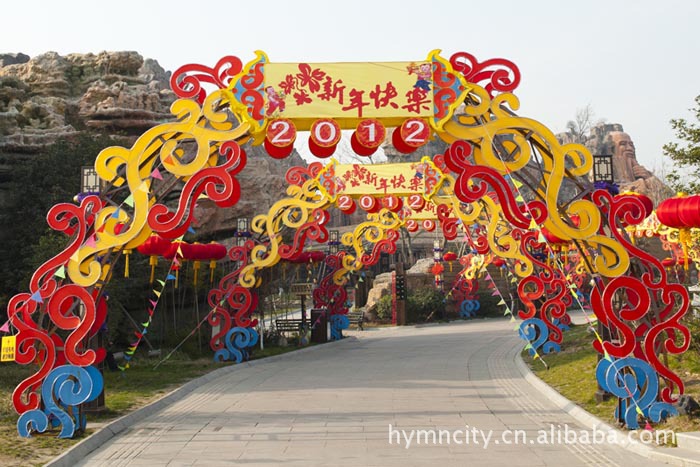 户外拱门装饰 点亮节庆与商业空间的艺术